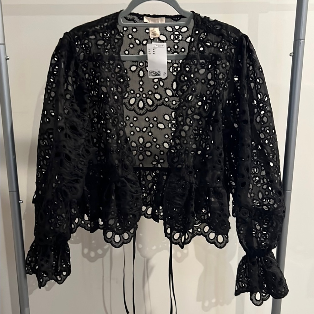Chic Black Lace Top | H&M